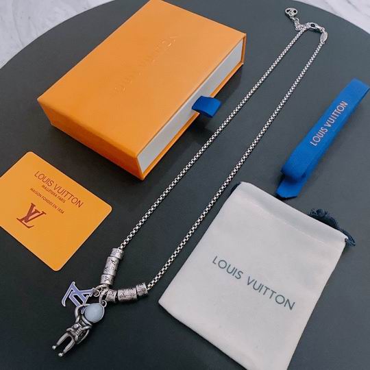 LV Necklace 11lyh644